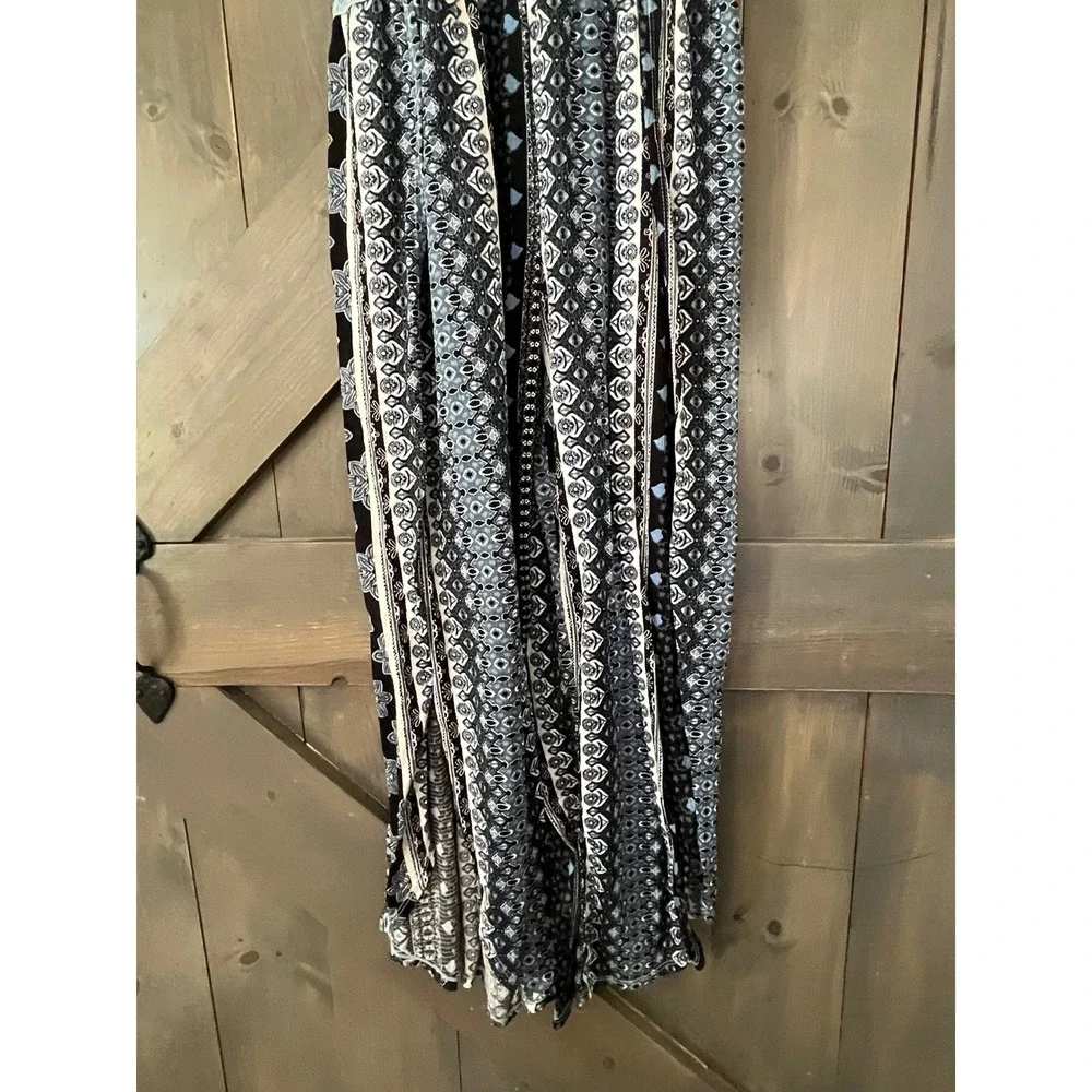 No Boundaries Blue Boho Geometric Print Jumpsuit Crochet Waist Large 11-13 Boho